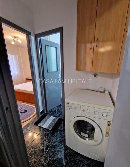 82400 euro!! Spitalul Judetean .. 2 camere cu centrala .. etaj 3 - 3