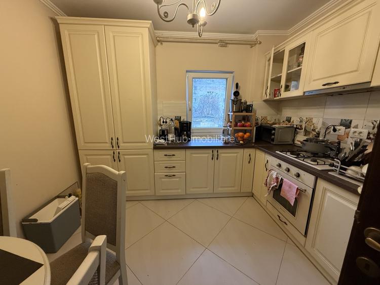 Apartament 4 camere, decomandat, etaj 1 - Bucovina - 5