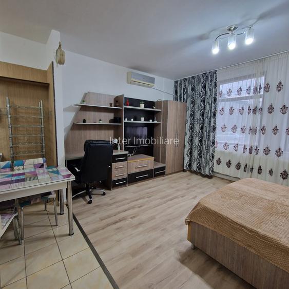 Garsoniera bloc nou Zona Granit Socola - 7