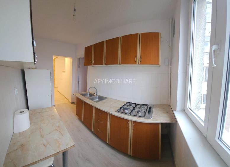 Apartament 2 camere, renovat , decomandat , metrou - 5
