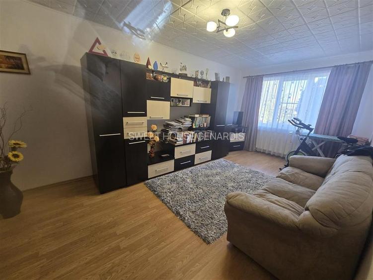 Apartament Primitor cu Vedere spre Piatra Craiului - Zarnesti - 3