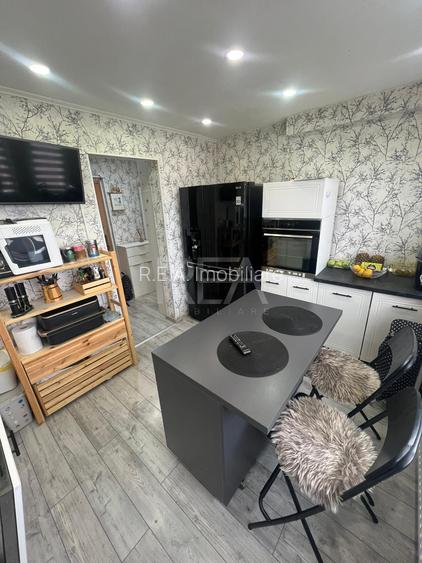 Apartament 3 camere - mobilat la cheie , 1  Decembrie 1918 - 4