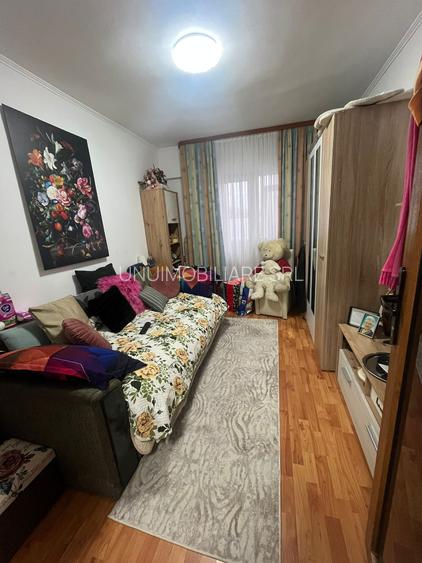 Apartament trei camere - etaj 2 - 80 mp - zona Restaurant Urban - 5