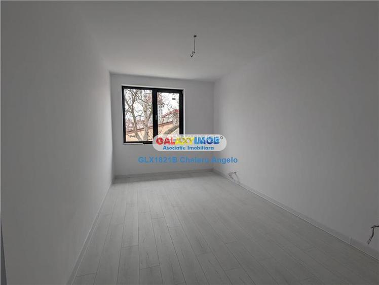 Aparatorii Patriei vila P+1,5 camere,an 2023 - 15