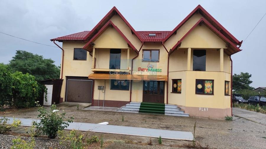 Spatiu parter de inchiriat  in Baicoi - 11
