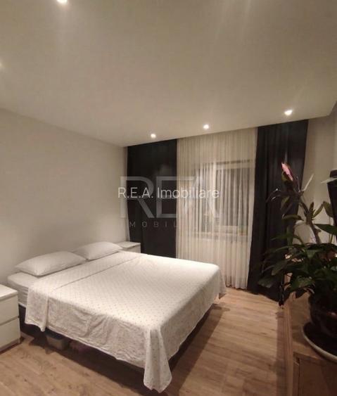 3 camere, 1/4, 69mp, bloc 1985, centrala -Apusului - 2