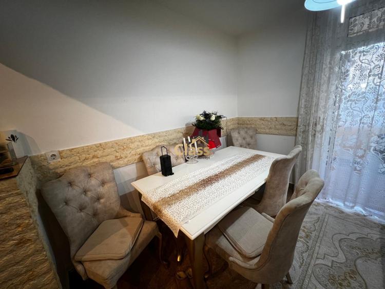 Apartament 2 camere | Decomandat | Garaj | 58 mpu | Zona Regal Baciu