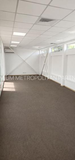 Cladire reprezentativa - 600 mpu, panouri - 8