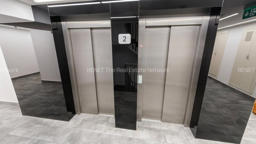 Spatiu birouri 3 camere, 2 bai, 100mp, 8 locuri parcare, centrala proprie, imobi - 18