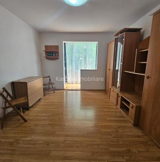 Inchiriere apartament 2 camere ,etajul 1 , zona Garii - 2