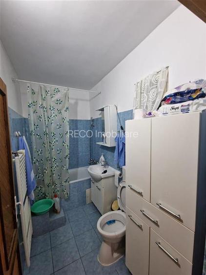 Casa cu 2 camere+living, renovata complet, in Episcopia Bihor - 7