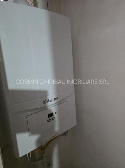 De închiriat apartament 4 camere DC - 13