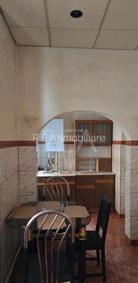 3 camere, Calea Calarasilor, etaj 1, centrala, inst. schimb., 105 mp - 6