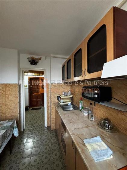 Apartament 2 camere cf 1 decomandat zona Micro 5 - 7