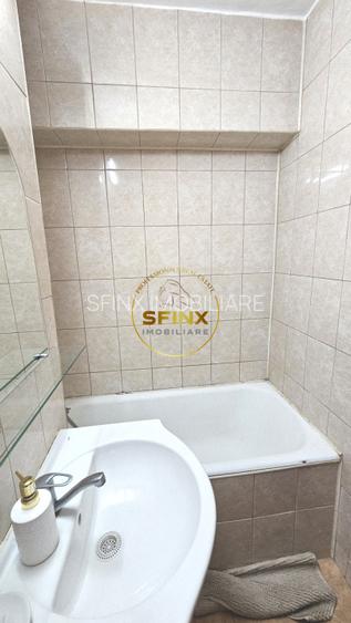 Garsoniera metrou Titan bloc din 1983  - 8