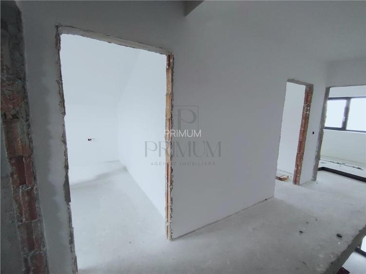 Duplex spatios - bucatarie inchisa - personalizare interioara - 8