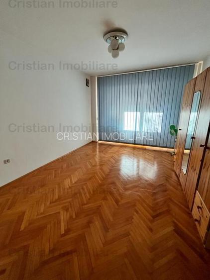 Super Pozitie ! Vila P+1+M zona Centrala 640mp construiti - 28