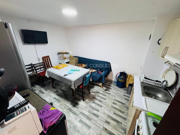 Casa  zonă semicentrală – Str. Adrian, Scd 114, teren 242 mp - 4