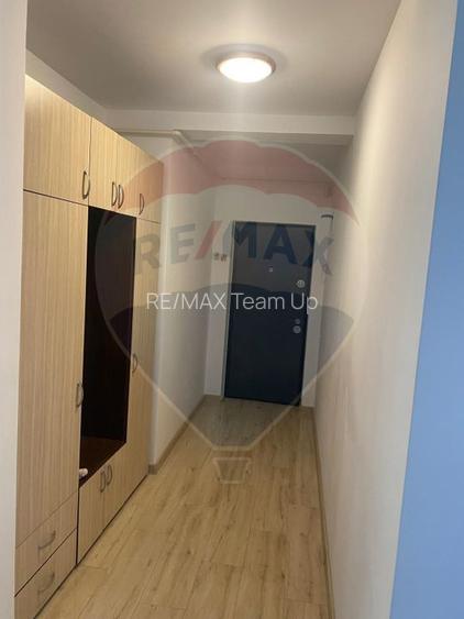 Apartament cu 3 camere de închiriat, loc de parcare - 5
