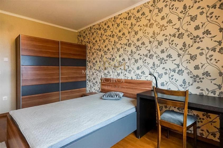 ?** Apartament modern si spatios cu 4 camere panorama Gruia ** - 11