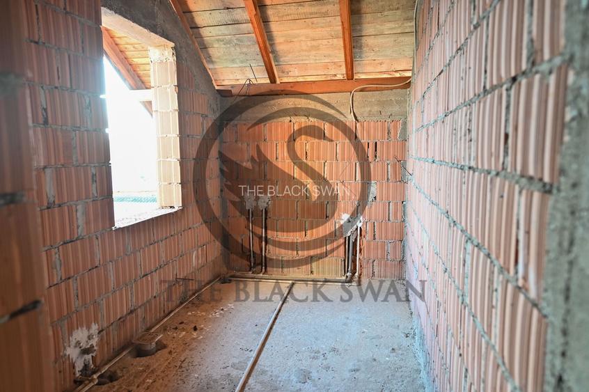 Casa la rosu de vanzare | Iordacheanu - Valea Cucului | Comision 0% - 17