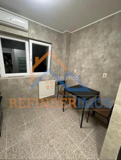 Garsoniera renovata, bd. Obregia, vedere stradala - 4