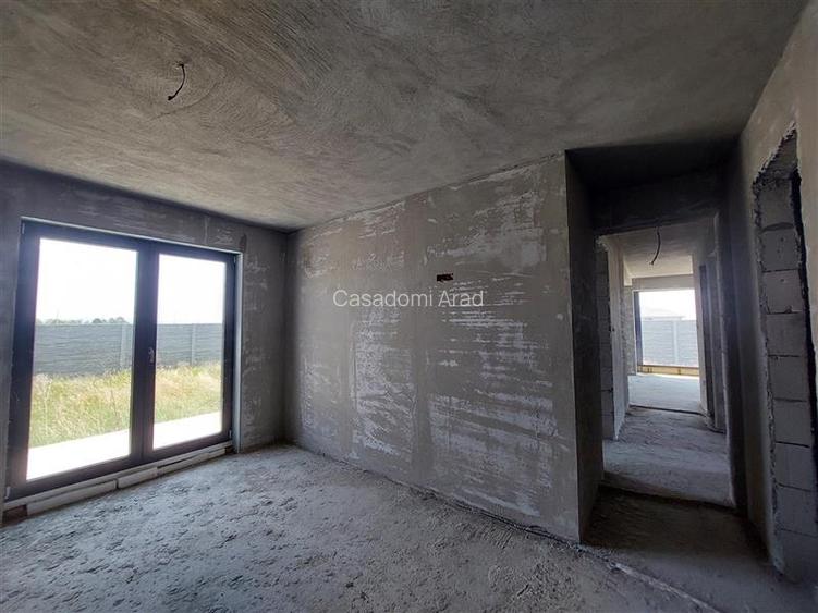 Casa semifinisata, parter, Zimandcuz - 10