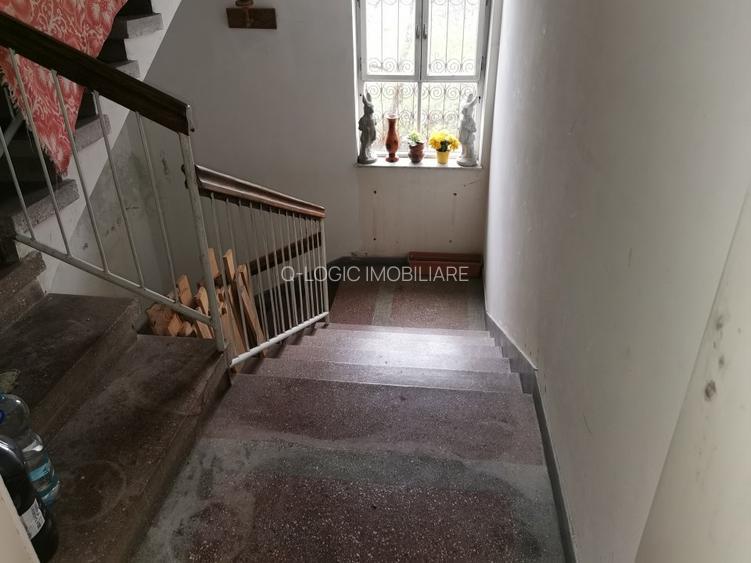 Apartament 5 camere pe 2 niveluri zona Central - 13