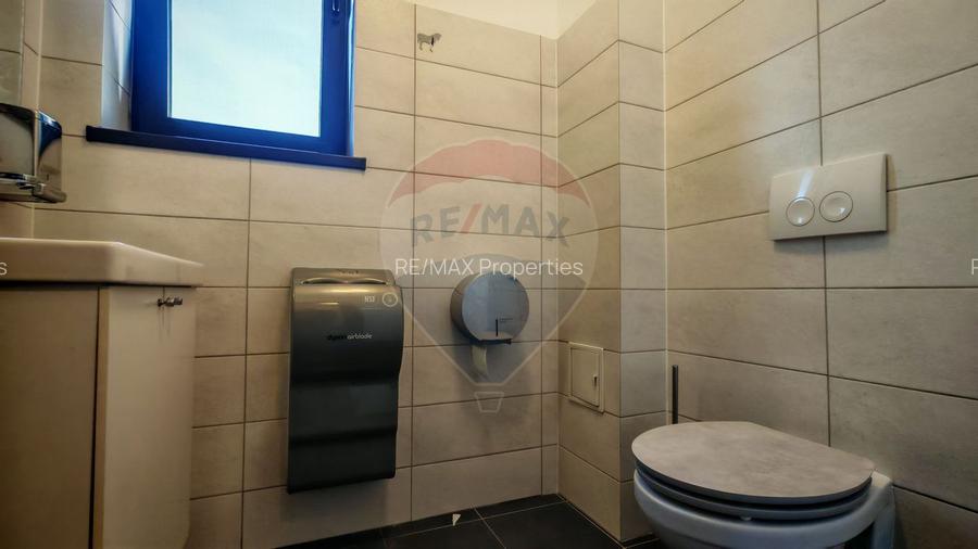 Cladire de birouri de 943.29mp de vânzare în zona Hipodrom 1 - 5