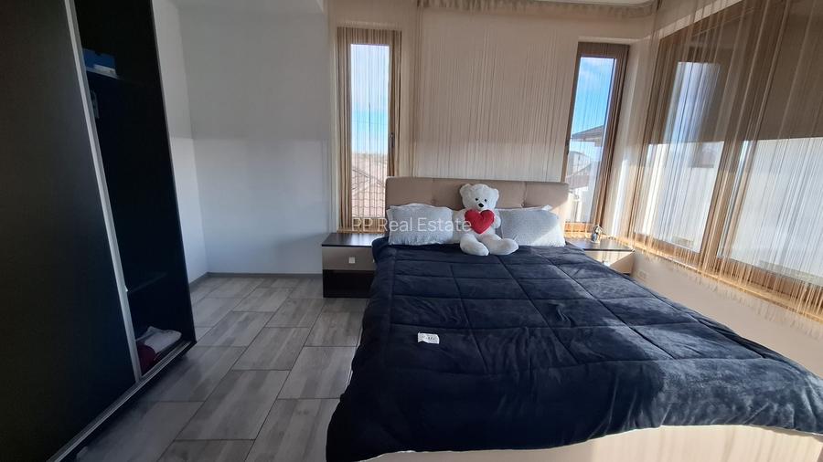 km 5 - vila P+ 1 etaj (teren 580 mp /deschidere 13.5 ml ) - 19