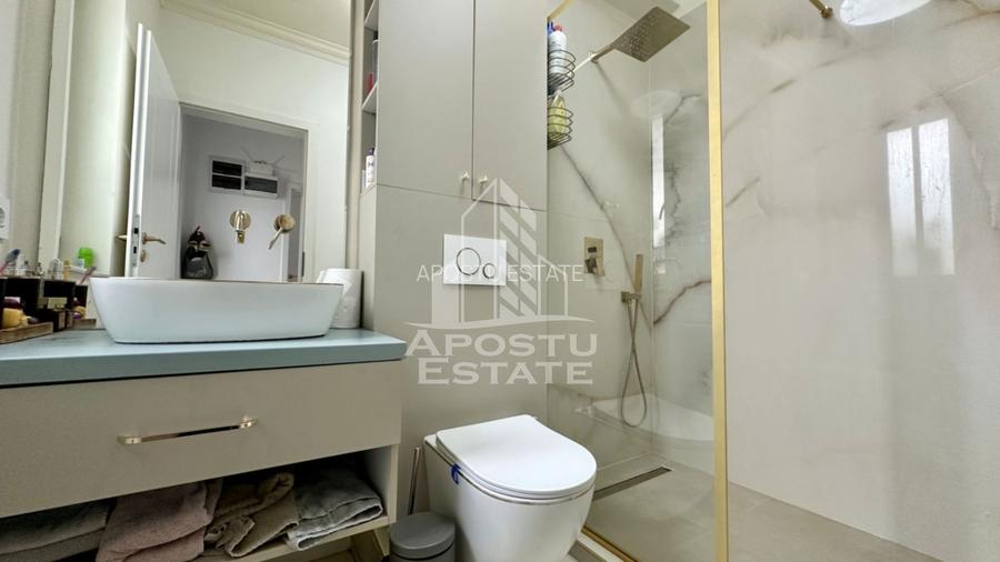 Jumatat de duplex cu 5 camere de vanzare in Dumbravita - 11