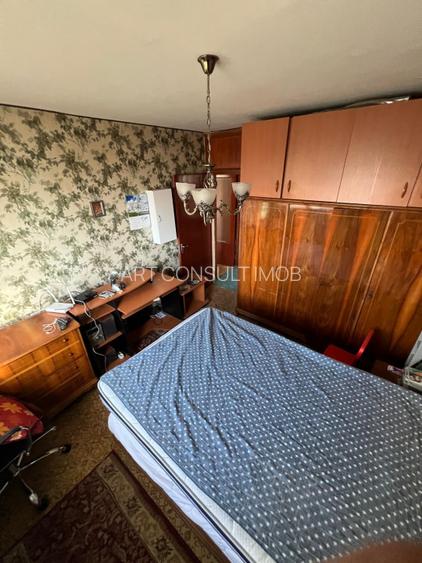 Apartament 3 Camere | Gorjului | Balcon | Necesita Renovare | Proximitate Metrou - 2