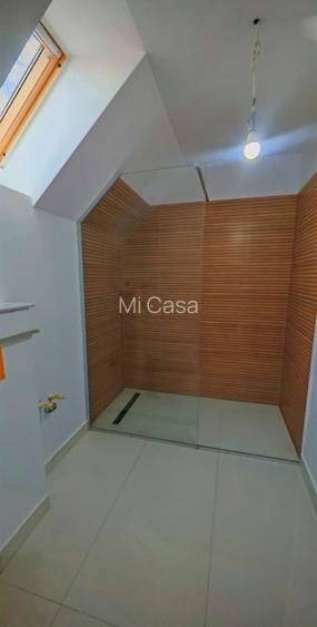 Studio cu vedere panoramică asupra Brașovului - 5