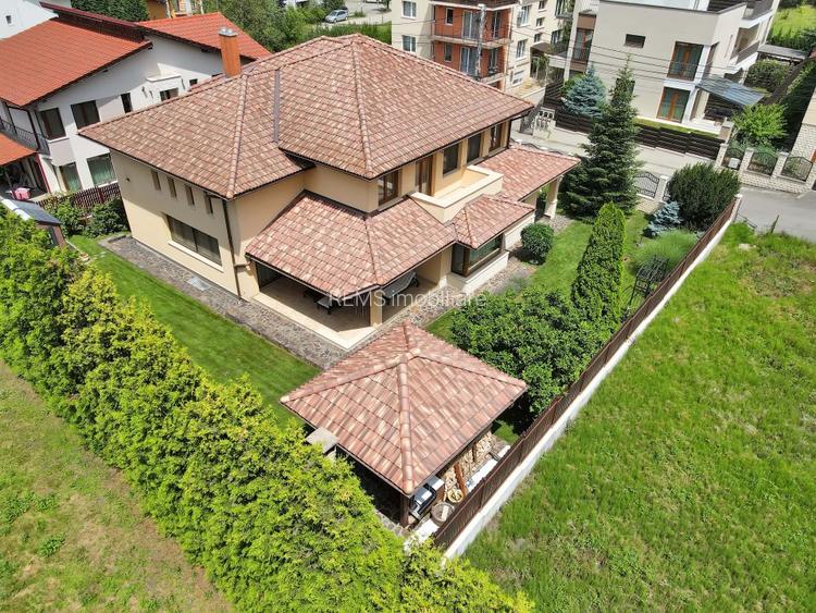 Vila superba, in stil mediteranean, strada privata - 4