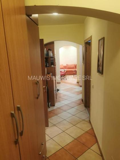 Vand apartament 3 camere pe Prelungirea Ferentari - 19