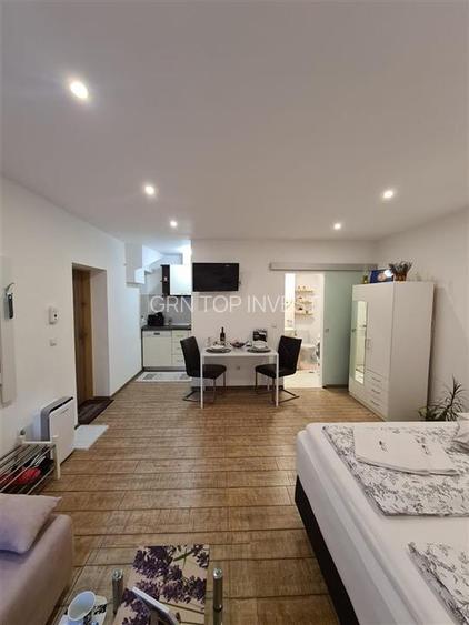 Studio de LUX zona Ultracentrala - 6