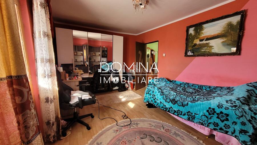 Vanzare apartament 2 camere, situat in Targu Jiu, strada 9 Mai - 4