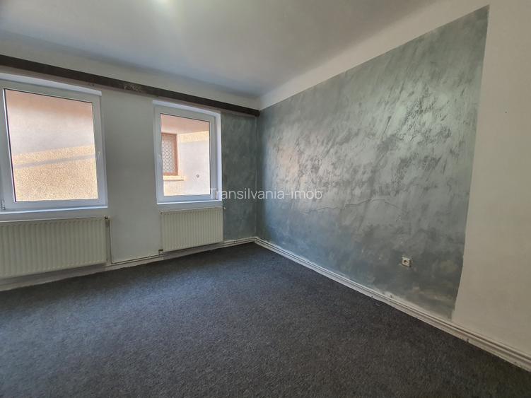 Casa individuala parter, 2 camere, central zona Avram Iancu Brasov - 2