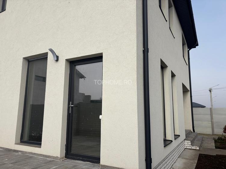 Berceni - Aviatorilor - Lidl, Vila Individuala 160.000 euro TVA inclus - 2