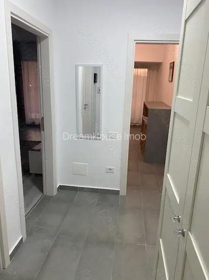 Garsoniera Titan - Ozana - Theodor Pallady - Parcare - Centrala - Complex - 5