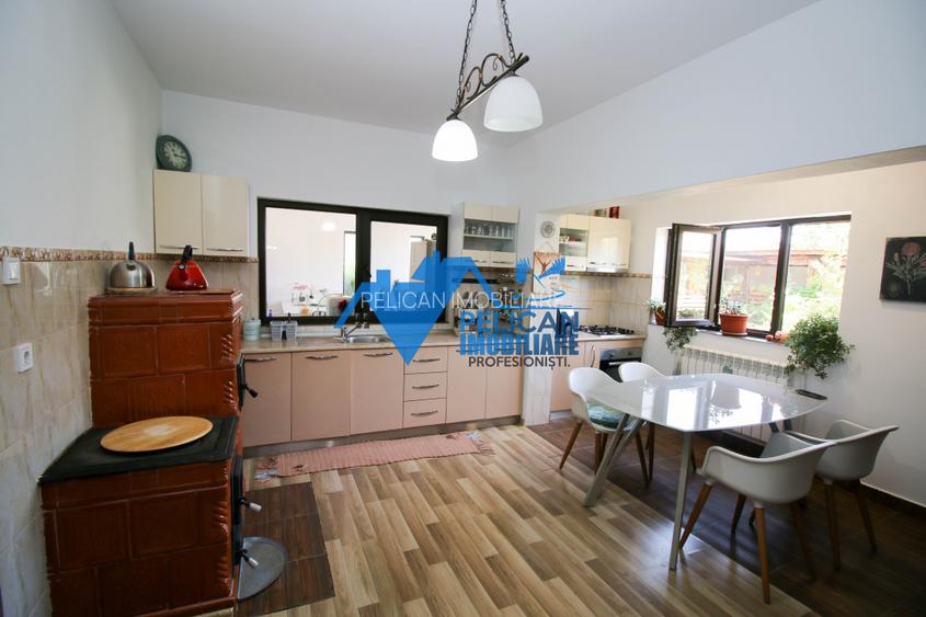 Casa deosebita, in Frecatei – la doar 15 minute de Tulcea! - 11