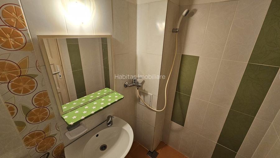 0 % comision, 2 camere, 44 mp, etajul 3,  strada Horea- Centru - 9