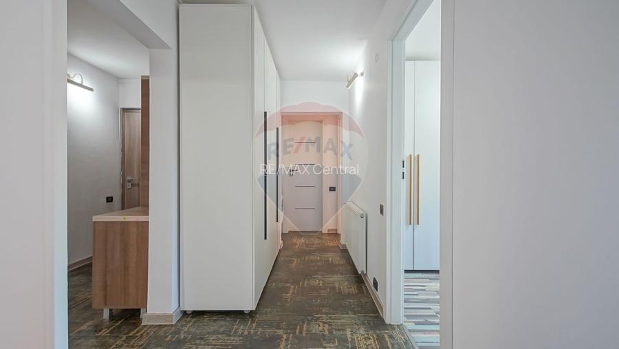 Comision 0 %! Apartament cu 4 camere de vânzare! Movilei - 8