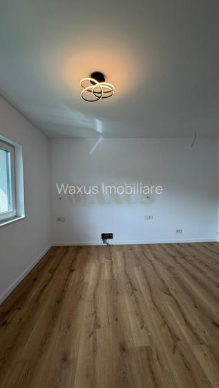 Casa de lux P+1,zona Sud,5 Ari - 10