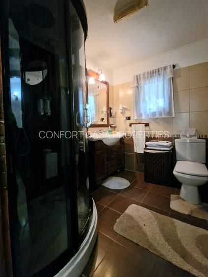 Complex Turistic - 900 mp utili -  teren 3000 mp - Piscina - zona turistica - 13