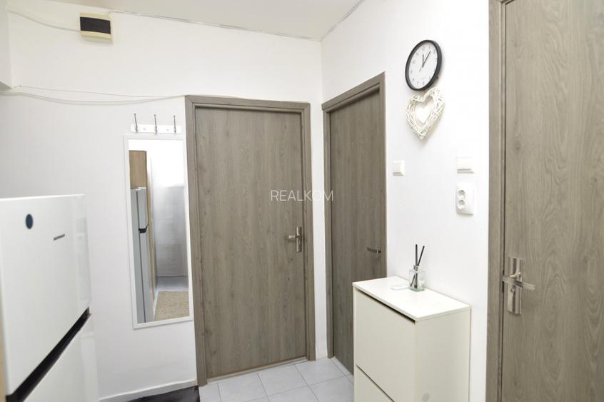 INCHIRIERE GARSONIERA VITAN– AUCHAN VITAN  - 15