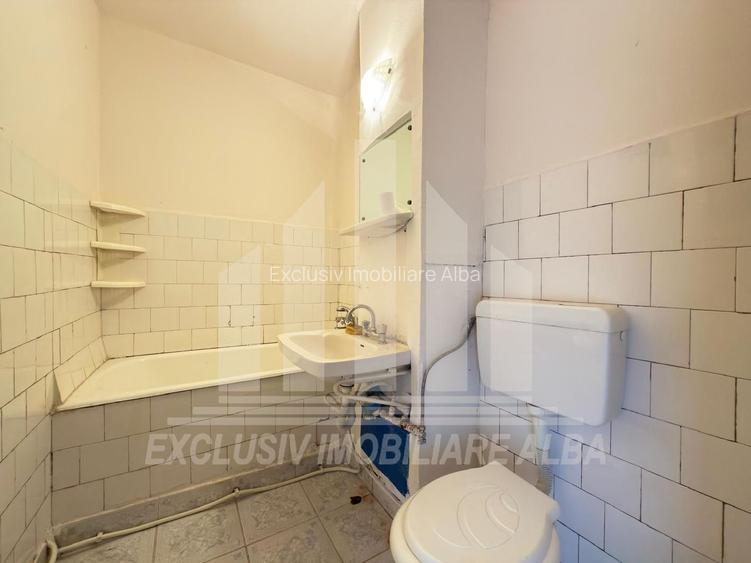 Garsoniera de vanzare | 32 mp | Etaj 2 | Cetate - 4