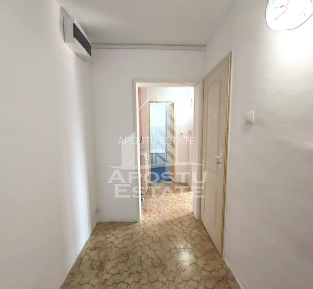 Apartament 2 camere, centrala proprie, etaj intermediar, zona Bucovina - 8