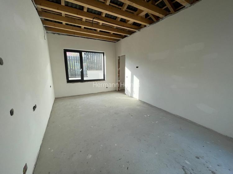 Casa pe un singur nivel - single - 123 mp utili - Sura Mare - 6