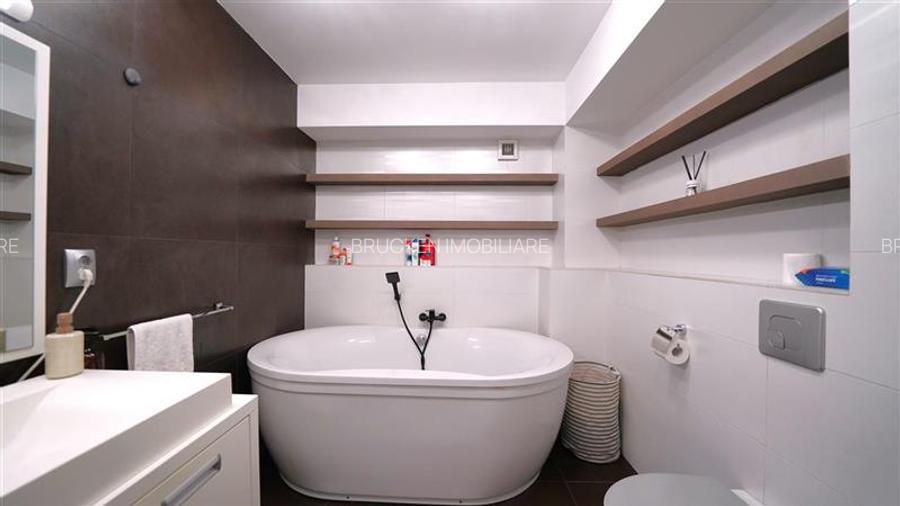 Lifestyle contemporan intr un apartament spatios cu 3 camere - 15